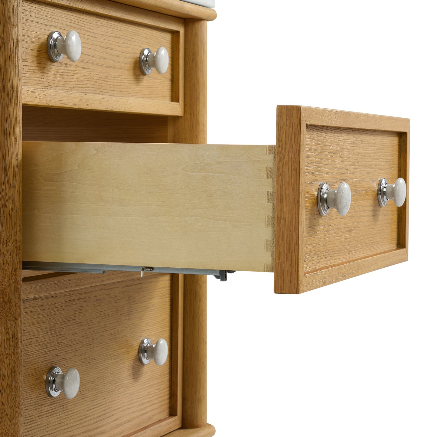 Juliette 24" Scallop Bathroom Vanity | Cultured Marble Countertop