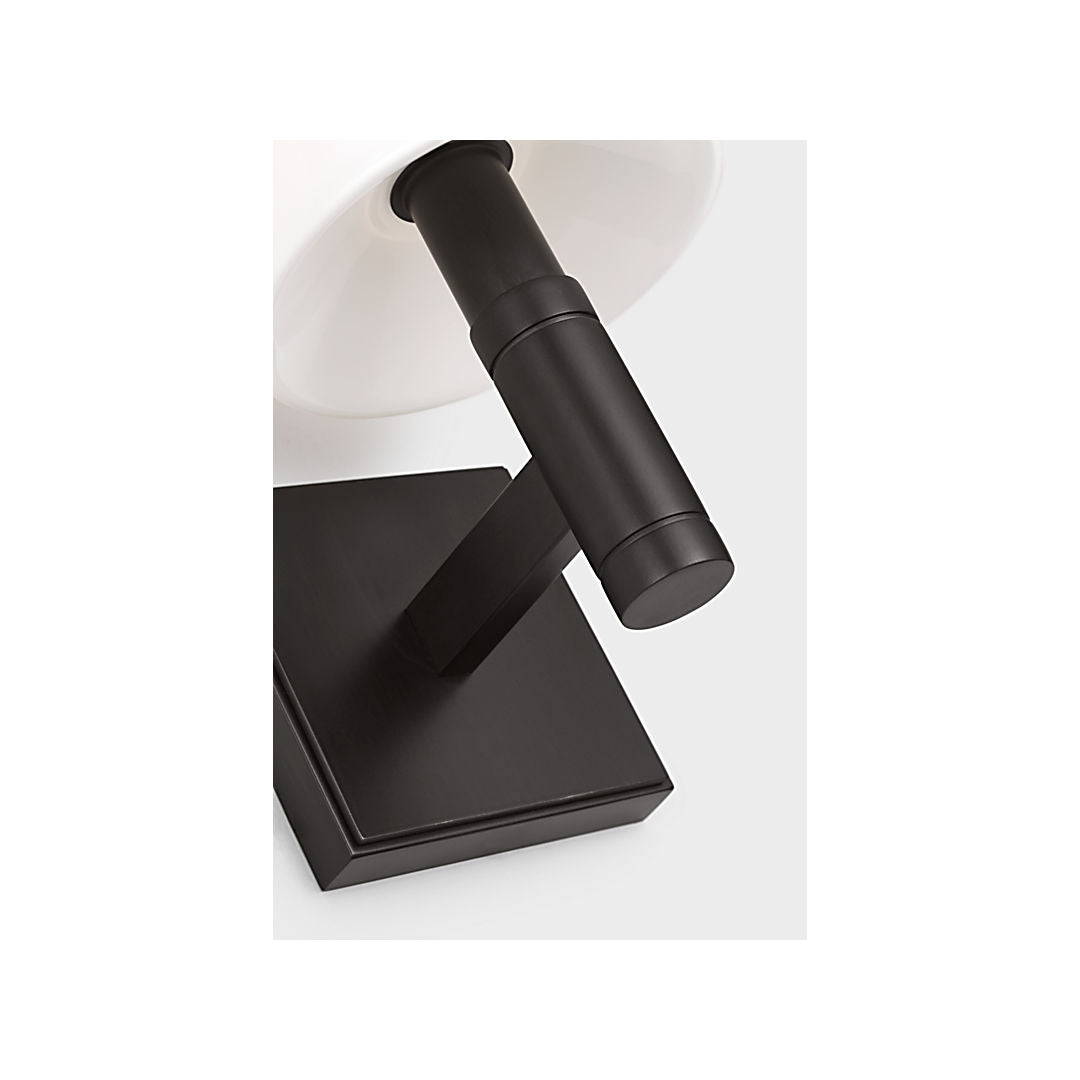 Beckham Classic Bath Sconce