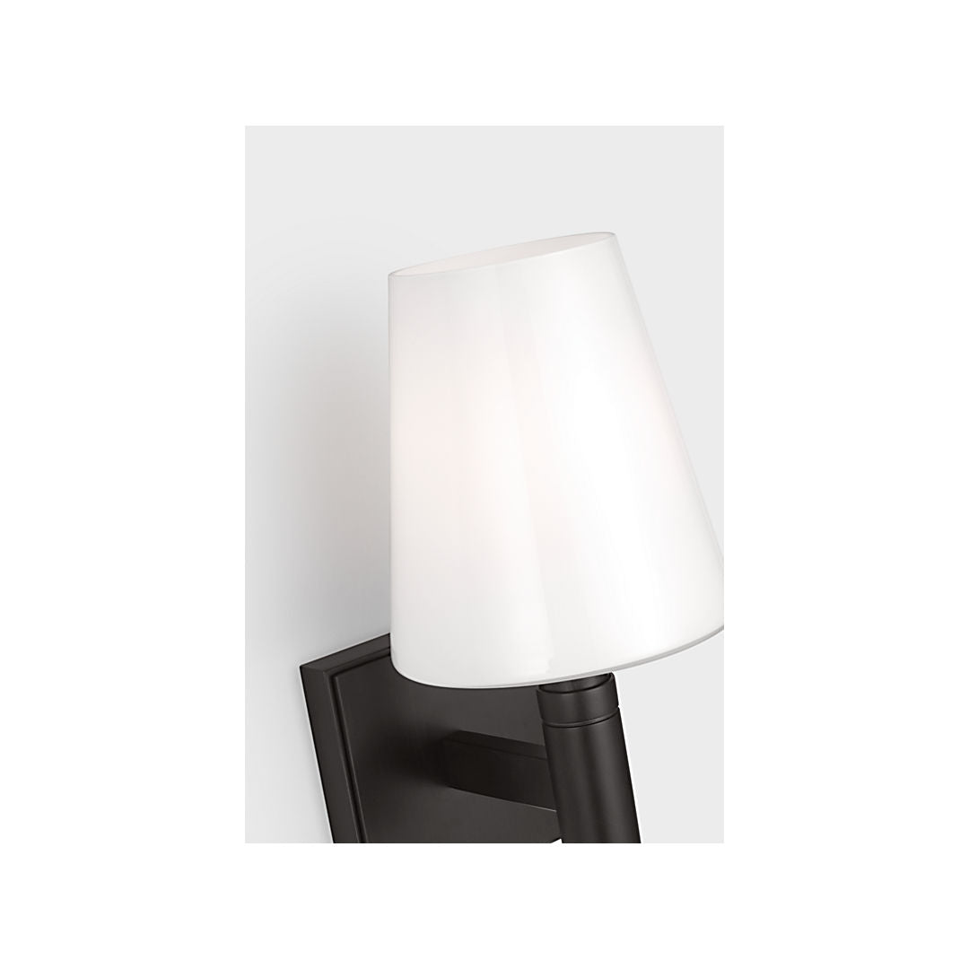 Beckham Classic Bath Sconce